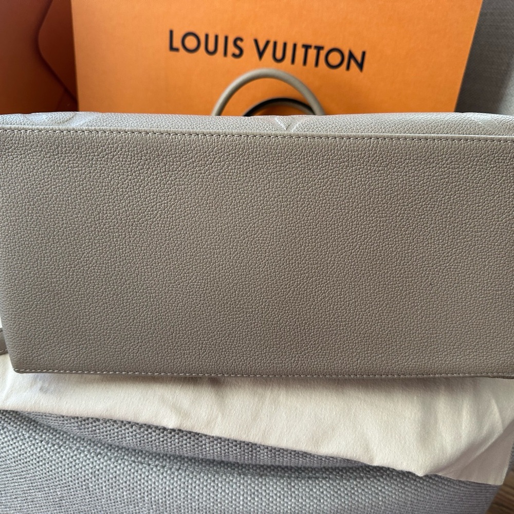 Louis Vuitton Grand Palais❌SOLD - Picture 4 of 16